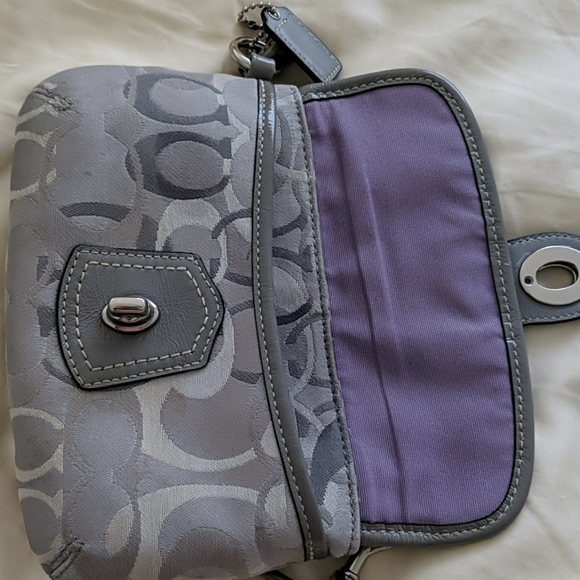 Two coach wristlets offers welcome - Picture 7 of 10